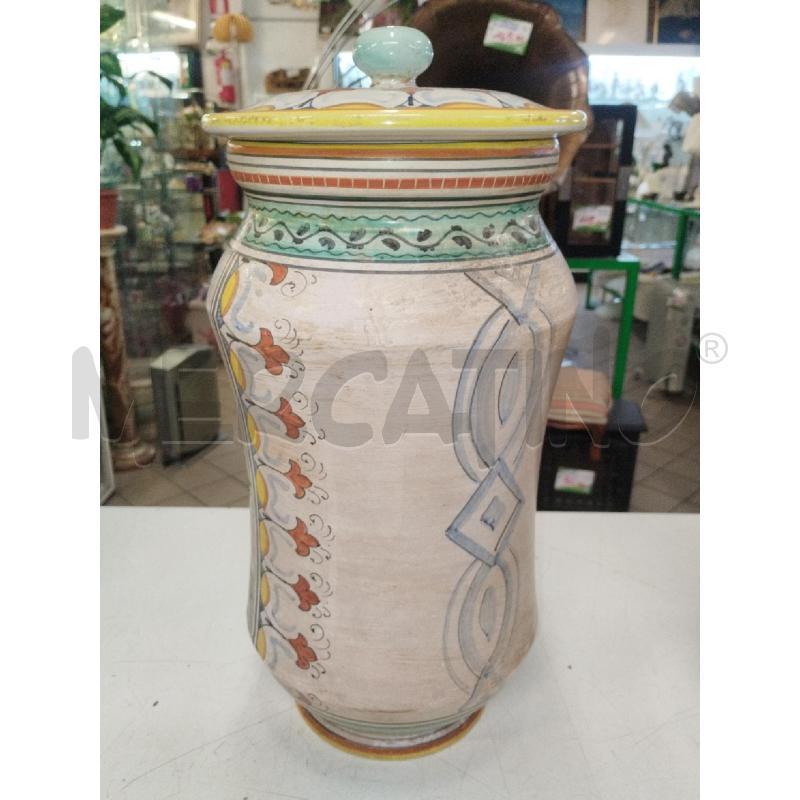 VASO FARMACIA DERUTA DIPINTO CM 37 UOMO E CANE | Mercatino dell'Usato Roma zona marconi 3