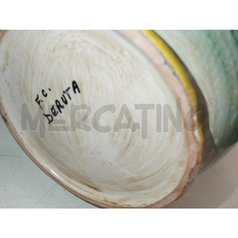 VASO FARMACIA DERUTA DIPINTO CM 37 UOMO E CANE | Mercatino dell'Usato Roma zona marconi 4