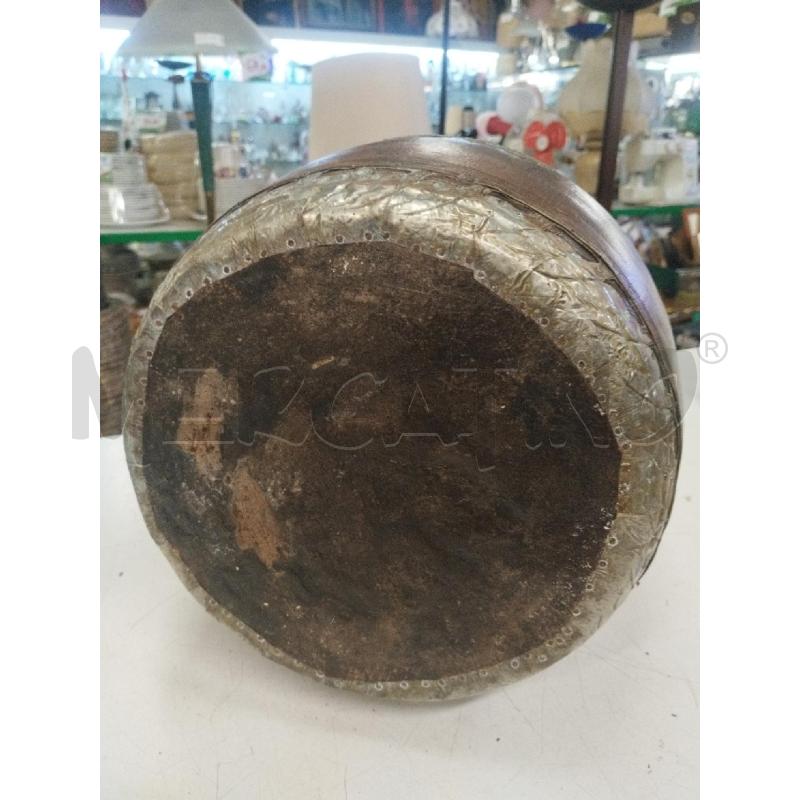 VASO VECCHIO INDIANO LEGNO/METALLO CM 45 | Mercatino dell'Usato Roma zona marconi 4