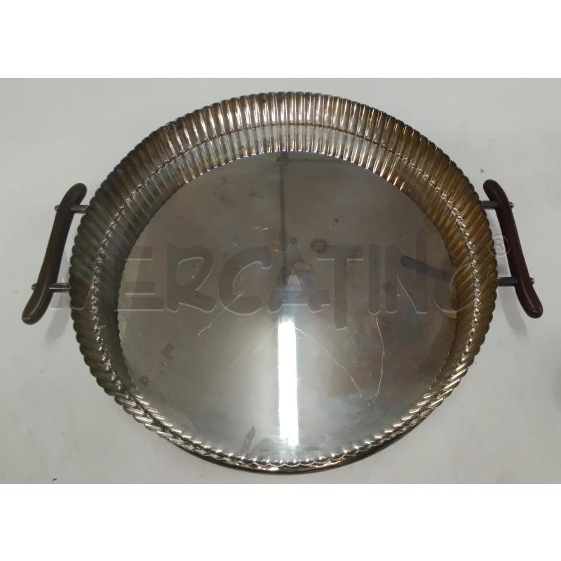 VASSOIO VINTAGE FATTO A MANO CASSETTI ITALY 2M LEGNO | Mercatino dell'Usato Roma zona marconi 1