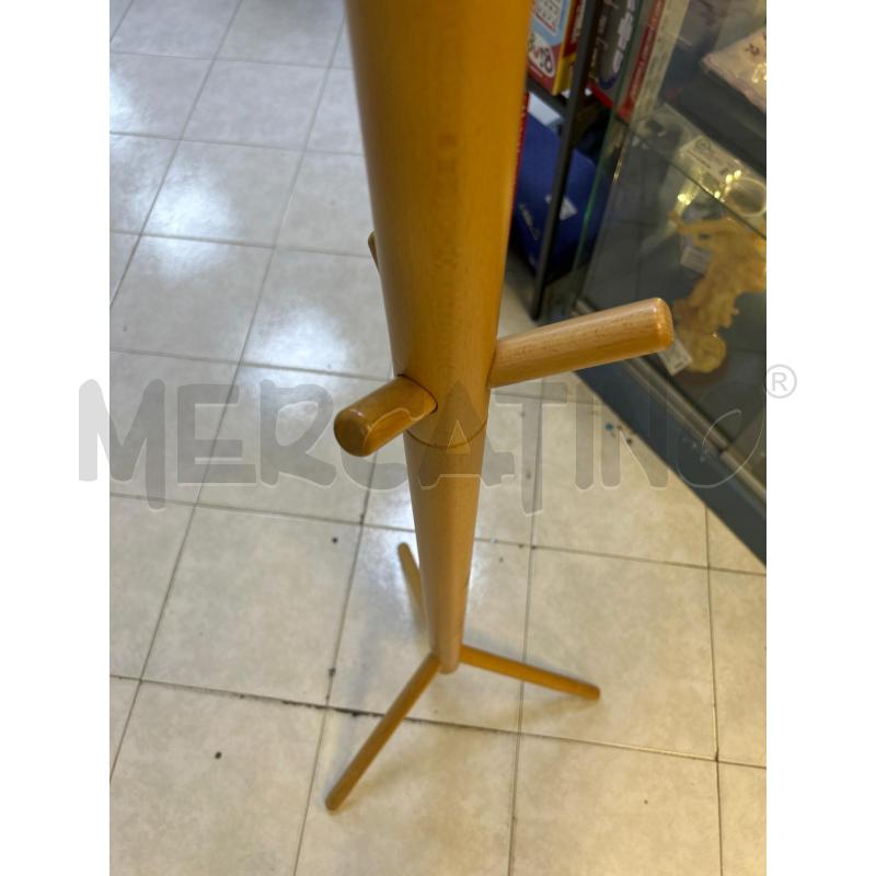 APPENDI ABITI LEGNO MUJI | Mercatino dell'Usato Ciampino 2