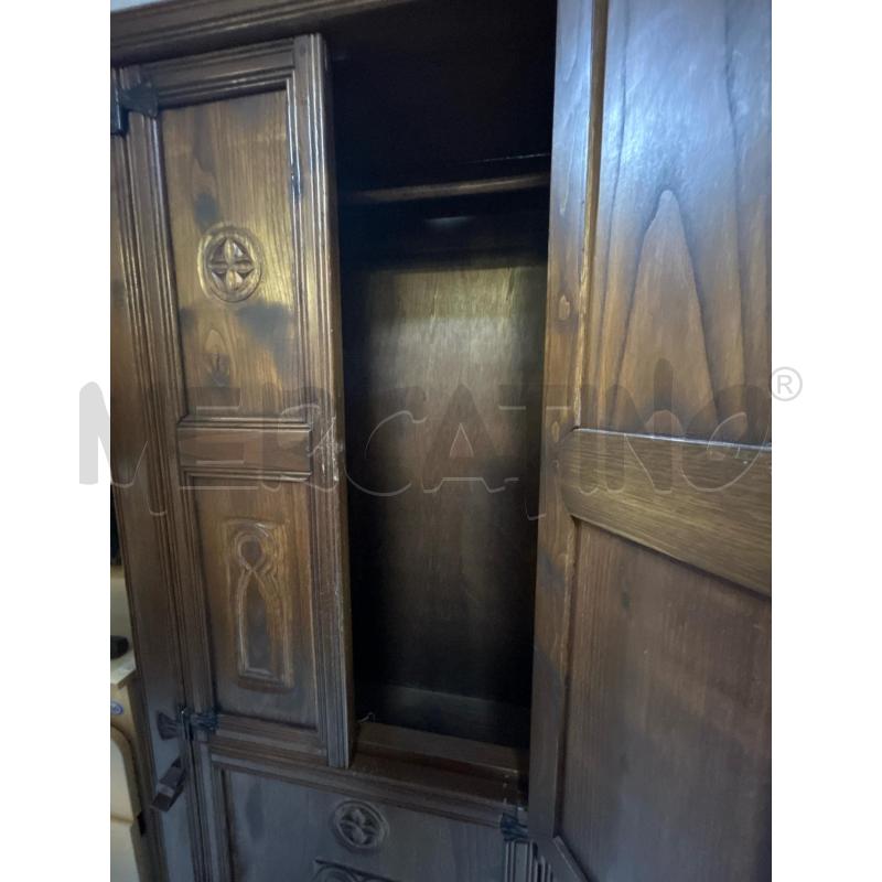 ARMADIETTO 2 ANTE LEGNO EPOCA | Mercatino dell'Usato Ciampino 4