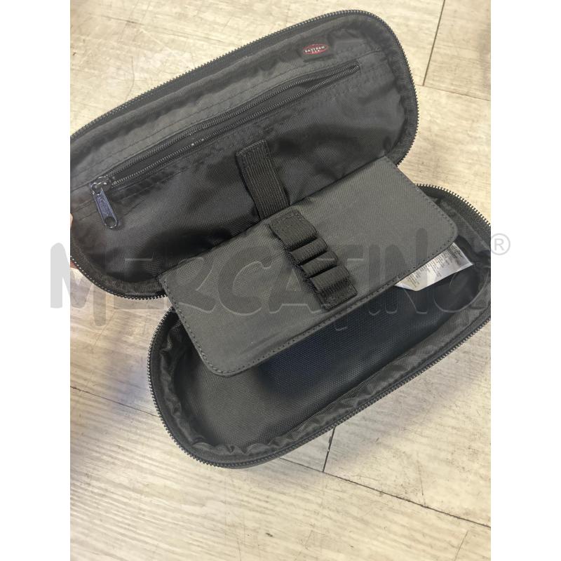 ASTUCCIO OVALE EASTPAK NERO | Mercatino dell'Usato Ciampino 2