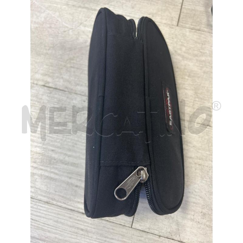 ASTUCCIO OVALE EASTPAK NERO | Mercatino dell'Usato Ciampino 4
