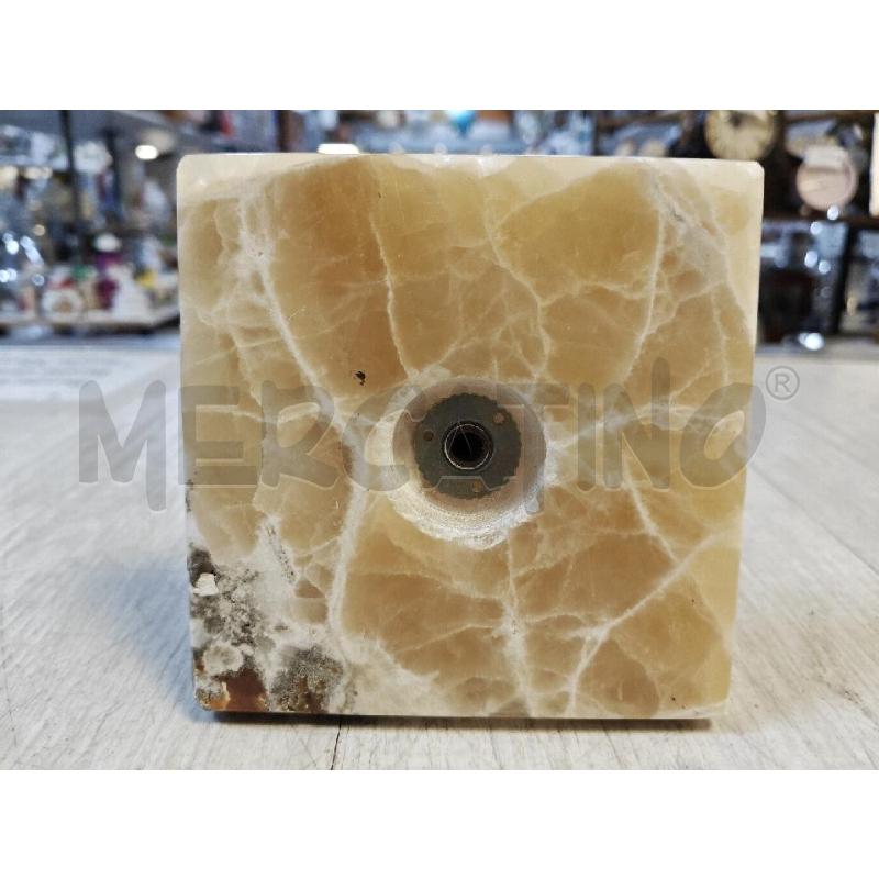 BASE LAMPADA O PORTACANDELA IN ONICE BEIGE | Mercatino dell'Usato Ciampino 4