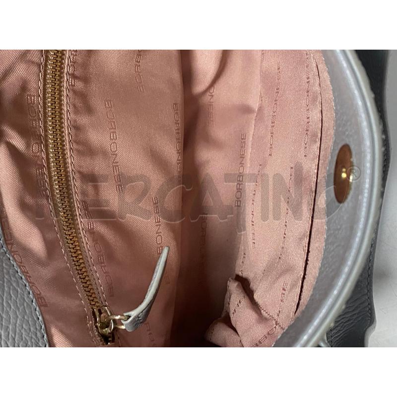 BORSA DONNA BORBONESE CARTA DA ZUCCHERO | Mercatino dell'Usato Ciampino 4