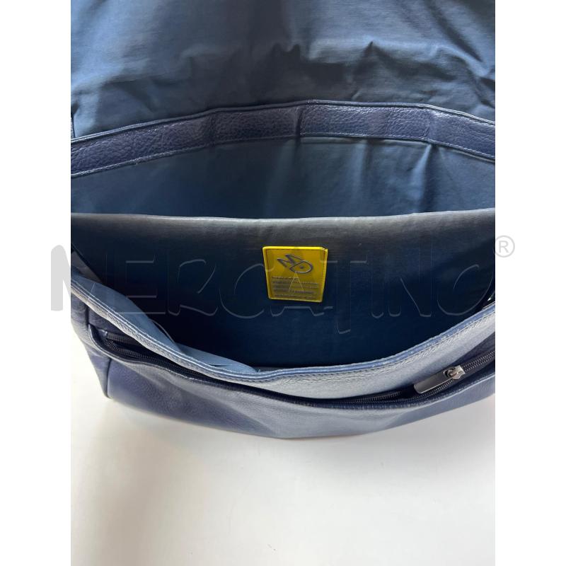 BORSA DONNA DA PC/LAVORO MANDARINA DUCK BLU PELLE DIFETTO ANGOLI | Mercatino dell'Usato Ciampino 3