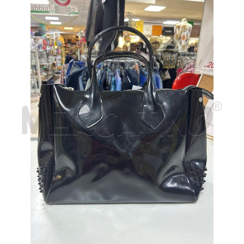 BORSA DONNA GUM NERA BORCHIE NERE NO TRACOLLA | Mercatino dell'Usato Ciampino 2