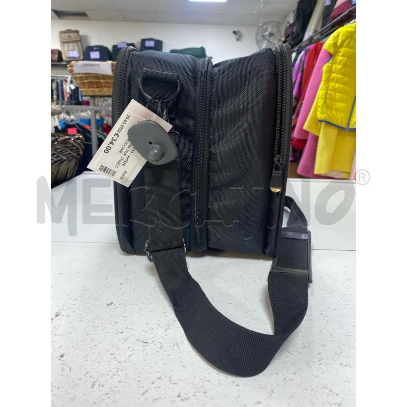 BORSA DONNA PER TRUCCATRICI/PARUCCHIERI/ESTETISTI COVER COVER | Mercatino dell'Usato Ciampino 2