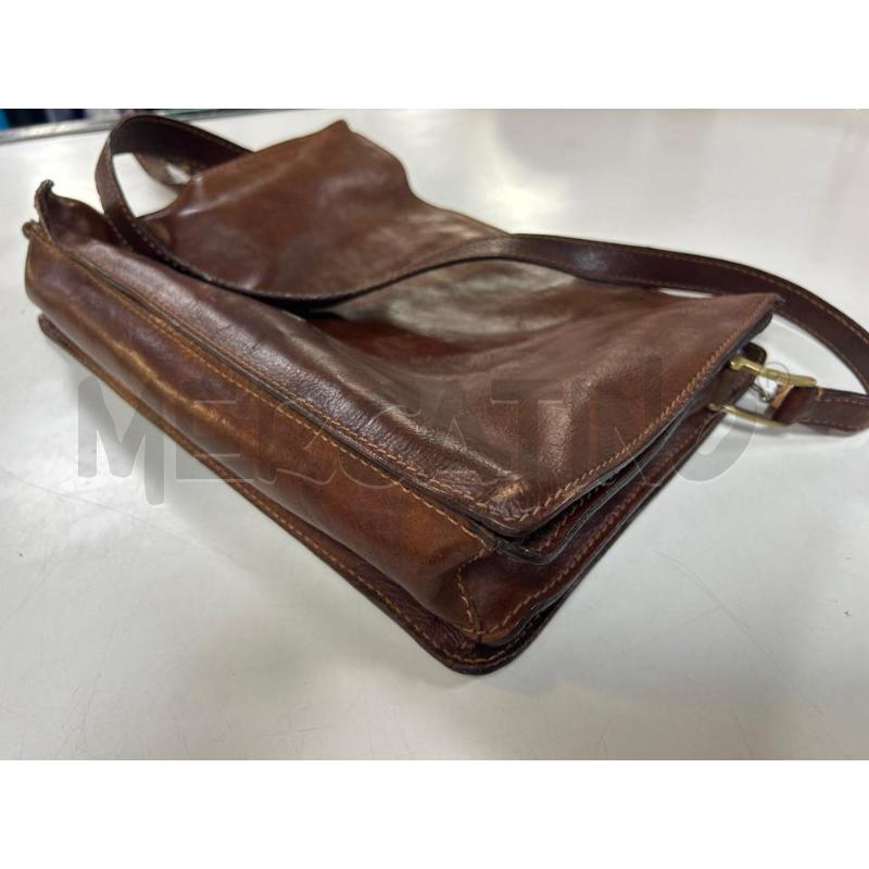BORSA DONNA THE BRIDGE MARR QUADRATA | Mercatino dell'Usato Ciampino 4