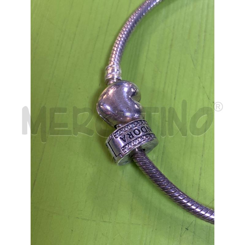 BRACCIALE PANDORA CON CHARM | Mercatino dell'Usato Ciampino 3