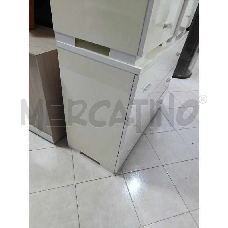 COMO' CON COMODINI BIANCHI | Mercatino dell'Usato Ciampino 2