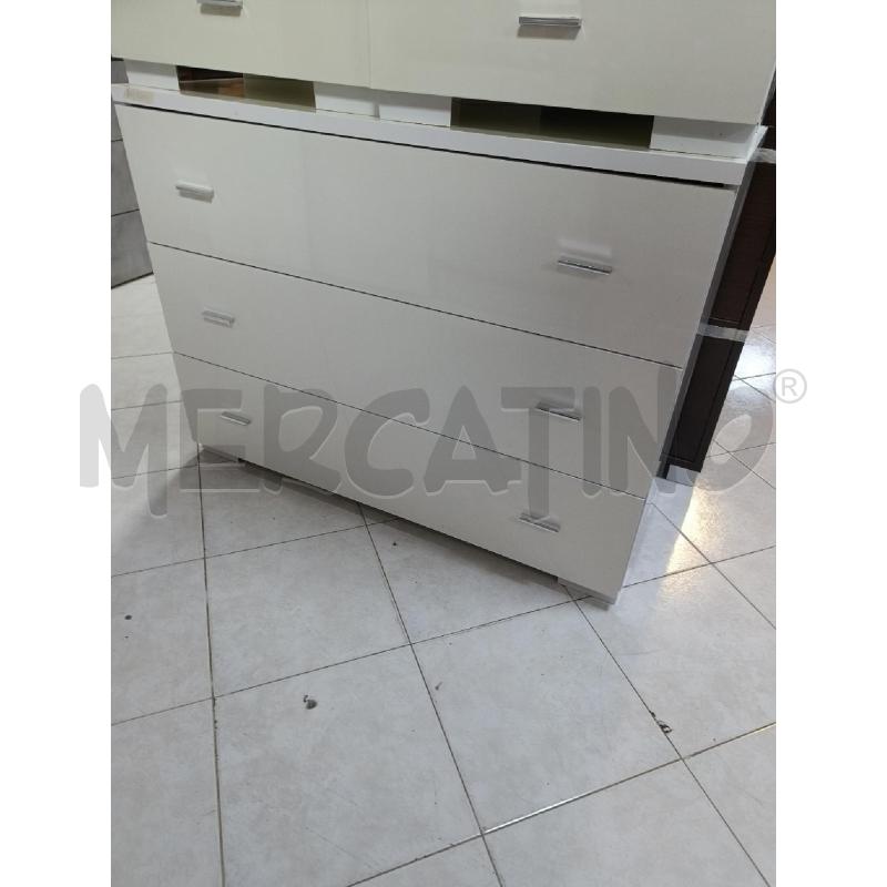 COMO' CON COMODINI BIANCHI | Mercatino dell'Usato Ciampino 4