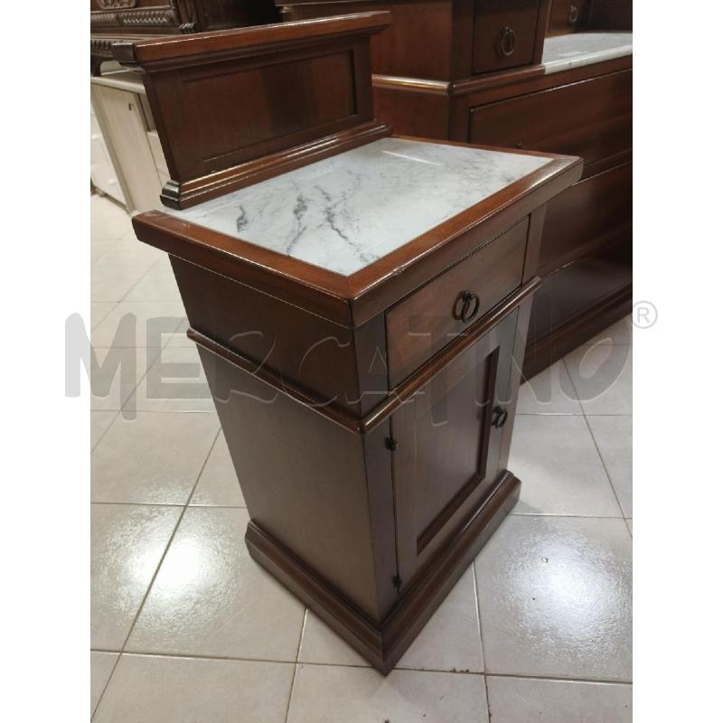COMO' CON COMODINI CON PIANO IN MARMO IN LEGNO | Mercatino dell'Usato Ciampino 4