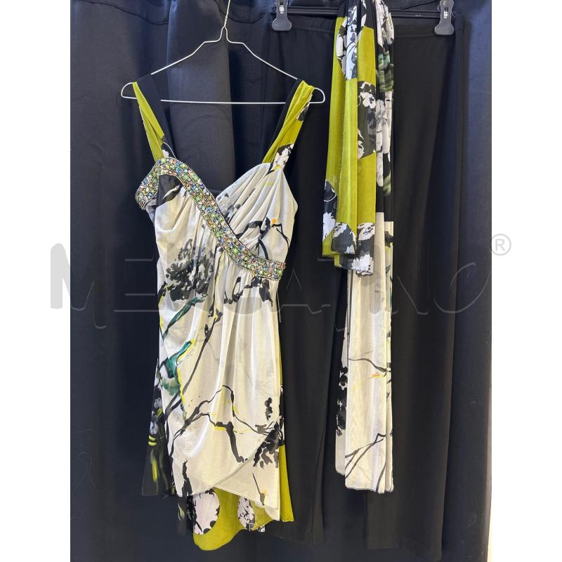 COMPLETO DONNA FABIANA FERRI PANT NERO BLUSA A CANOTTA VEL BEIGE FANTASIA+STOLA | Mercatino dell'Usato Ciampino 1