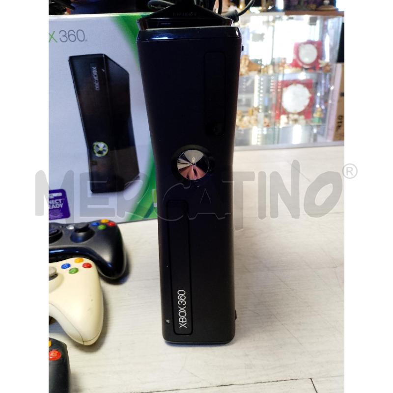 CONSOLLE XBOX 360 4GB +3 CONTROLLER E KINECT | Mercatino dell'Usato Ciampino 3