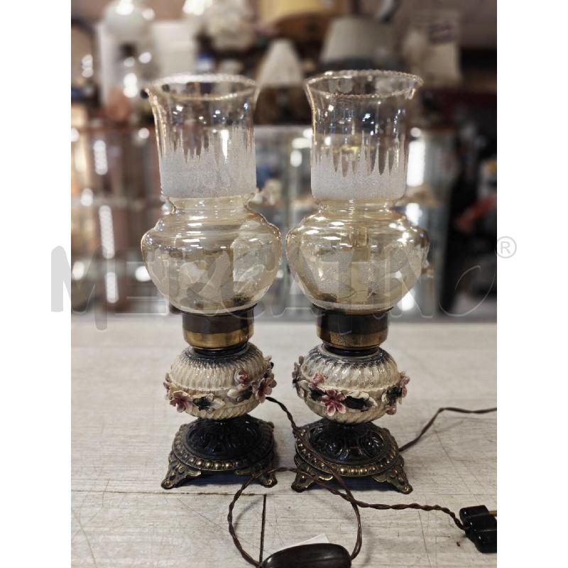 COPPIA APPLIQUE IN CAPODIMONTE AMPOLLA IN VETRI | Mercatino dell'Usato Ciampino 1