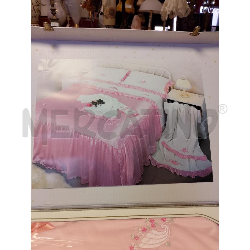 COPRI LETTO ROSA VITTORIO URSINI MATRIMONIALE  | Mercatino dell'Usato Ciampino 2