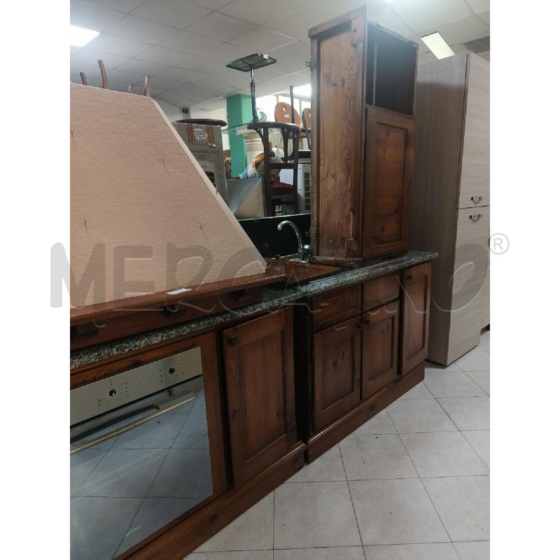 CUCINA IN LEGNO CON PIANO IN MARMO | Mercatino dell'Usato Ciampino 4