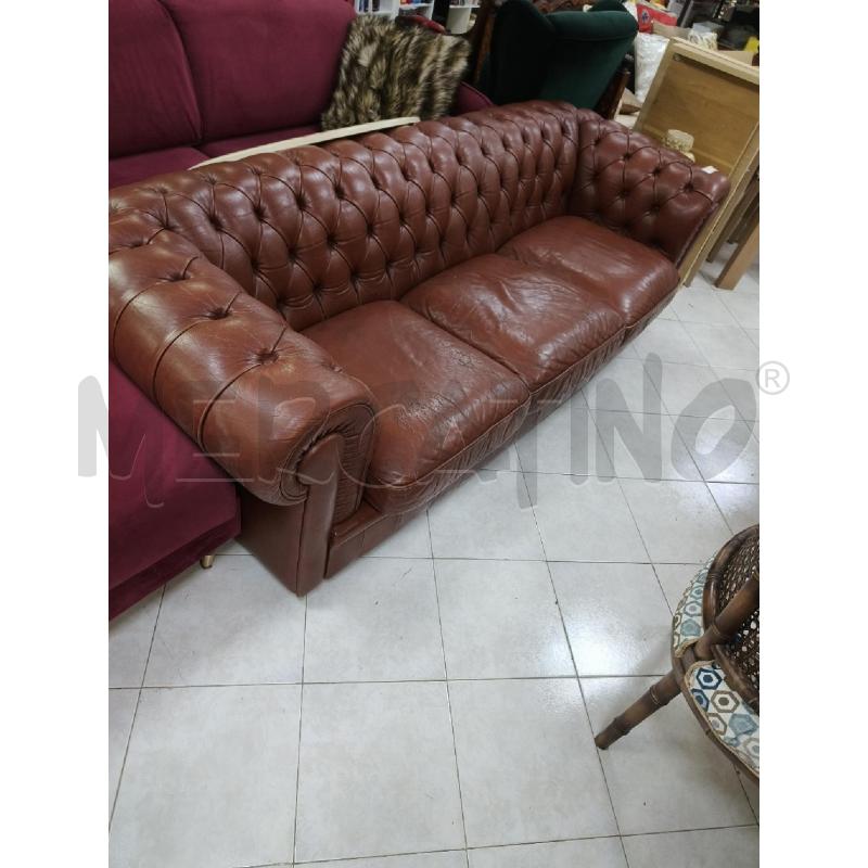 DIVANO CHESTERFIELD | Mercatino dell'Usato Ciampino 2