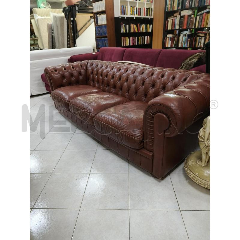 DIVANO CHESTERFIELD | Mercatino dell'Usato Ciampino 4