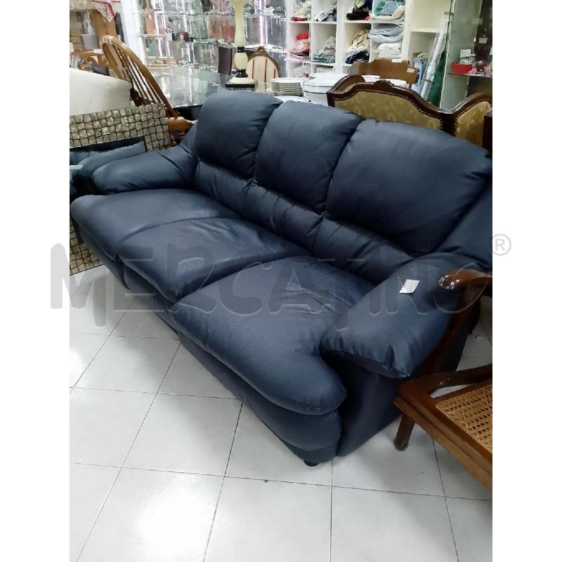 DIVANO LETTO BLU | Mercatino dell'Usato Ciampino 1