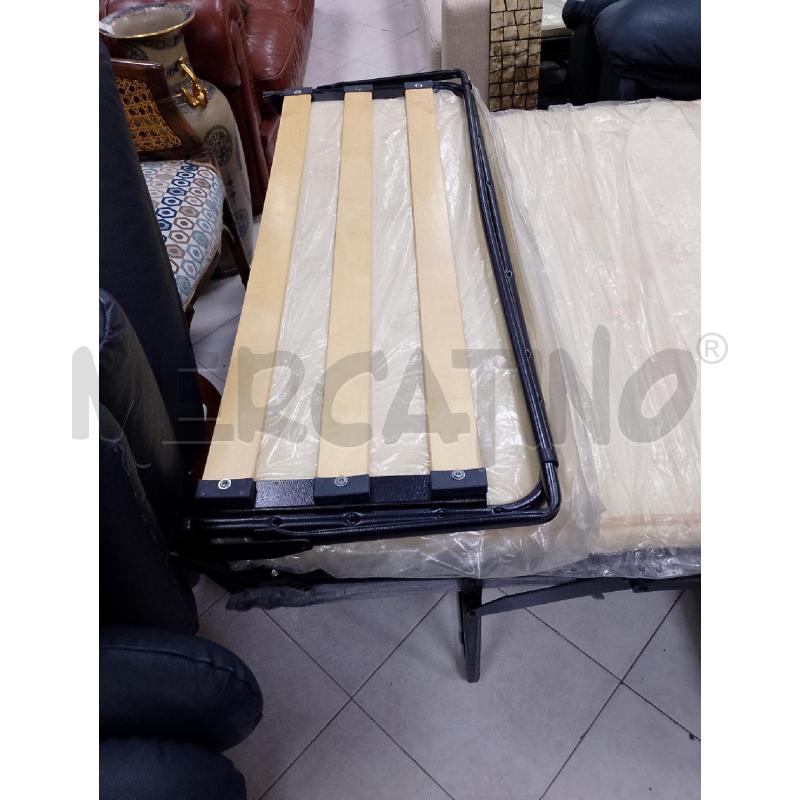 DIVANO LETTO BLU | Mercatino dell'Usato Ciampino 4
