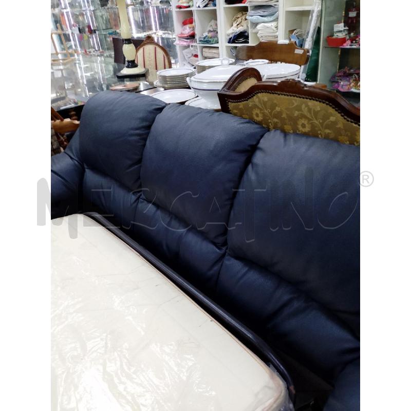 DIVANO LETTO BLU | Mercatino dell'Usato Ciampino 5