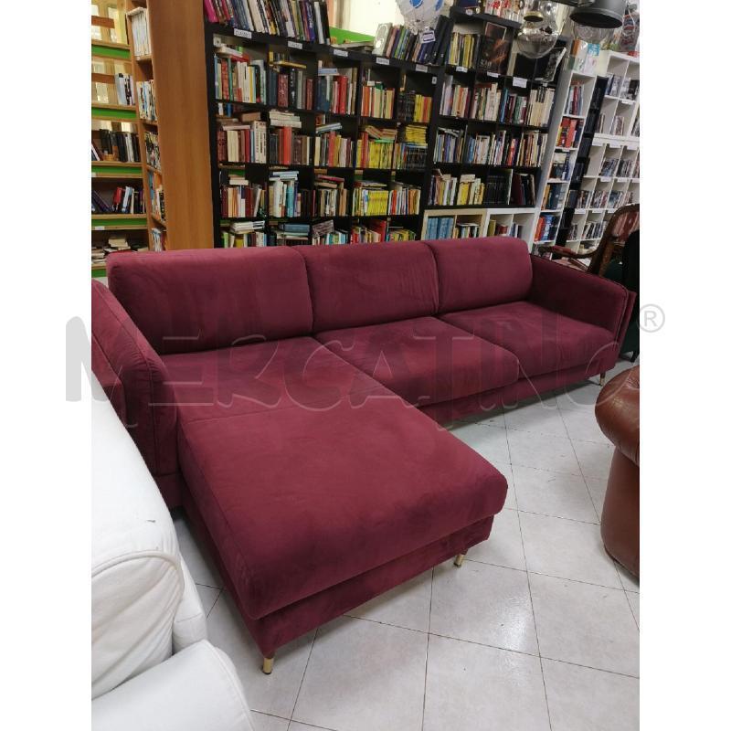 DIVANO LETTO ROSSO MAISON DU MONDE CON LETTO | Mercatino dell'Usato Ciampino 1