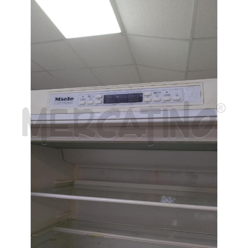FRIGORIFERO MIELE BIANCO | Mercatino dell'Usato Ciampino 4