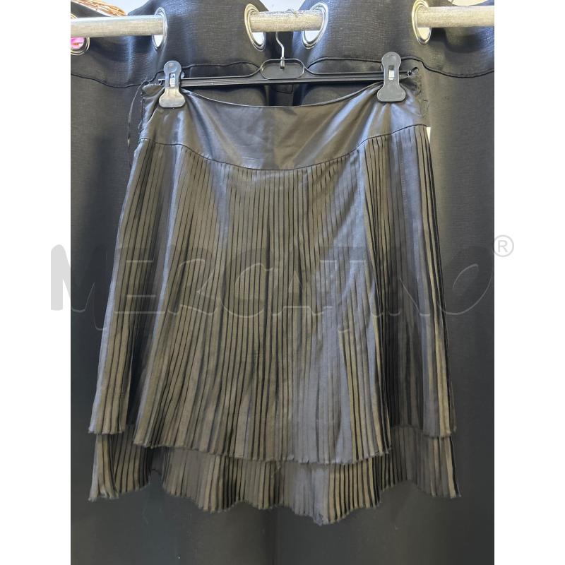 GONNA MASSIMO DUTTI NERA PLISS NUOVA | Mercatino dell'Usato Ciampino 2