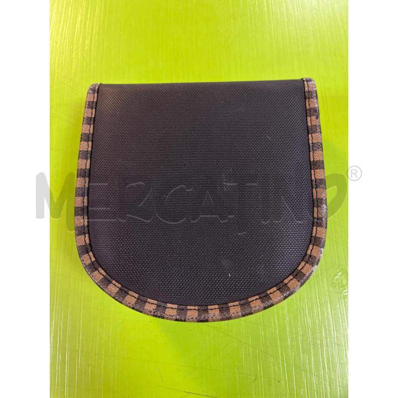KIT PULIZIA SCARPE FENDI  | Mercatino dell'Usato Ciampino 3