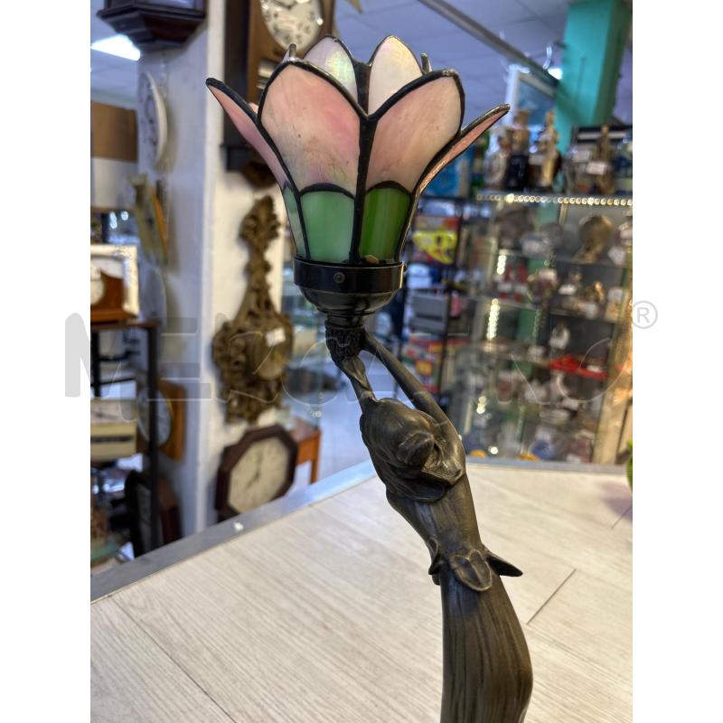 LAMPADA B FAVRILE EPOCA STILE TIFFANY STATUA DONNA  | Mercatino dell'Usato Ciampino 4