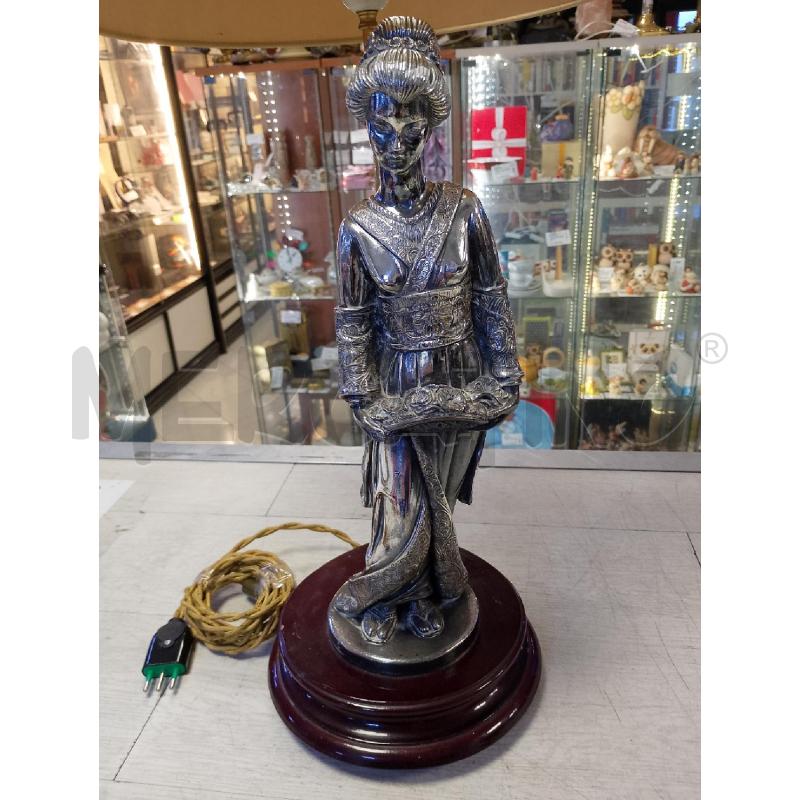 LAMPADA IN ARG A. GIANNELLI DONNA GIAPPONESE | Mercatino dell'Usato Ciampino 2