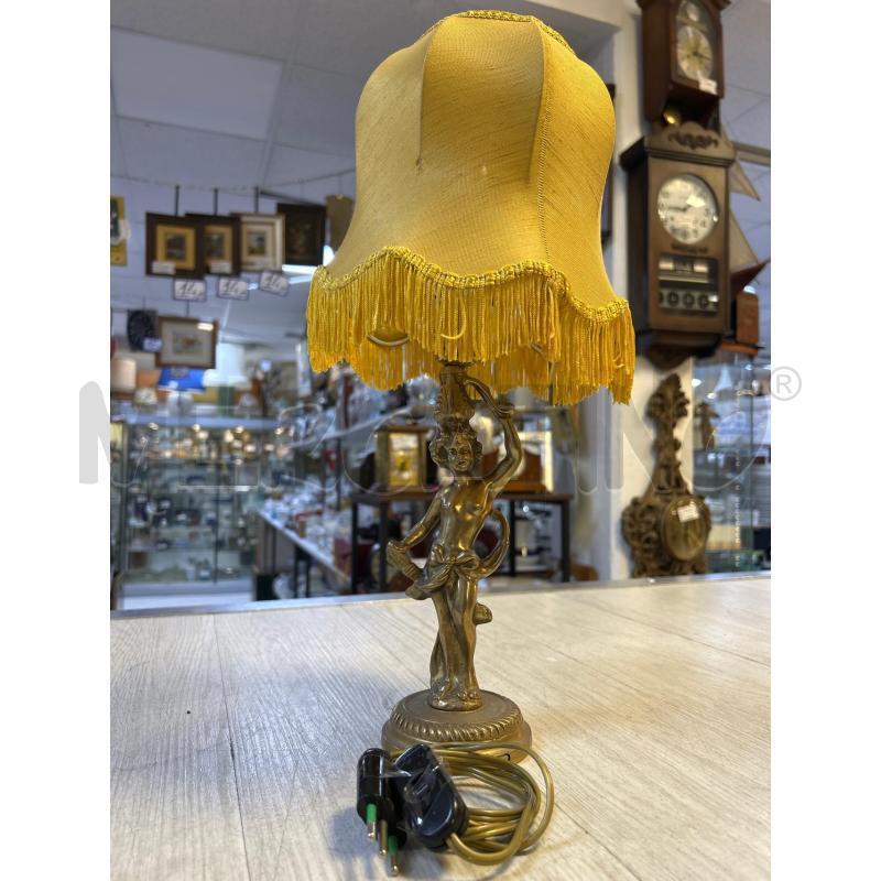LAMPADA PUTTO IN TOONE CAPPELLO GIALLO | Mercatino dell'Usato Ciampino 1