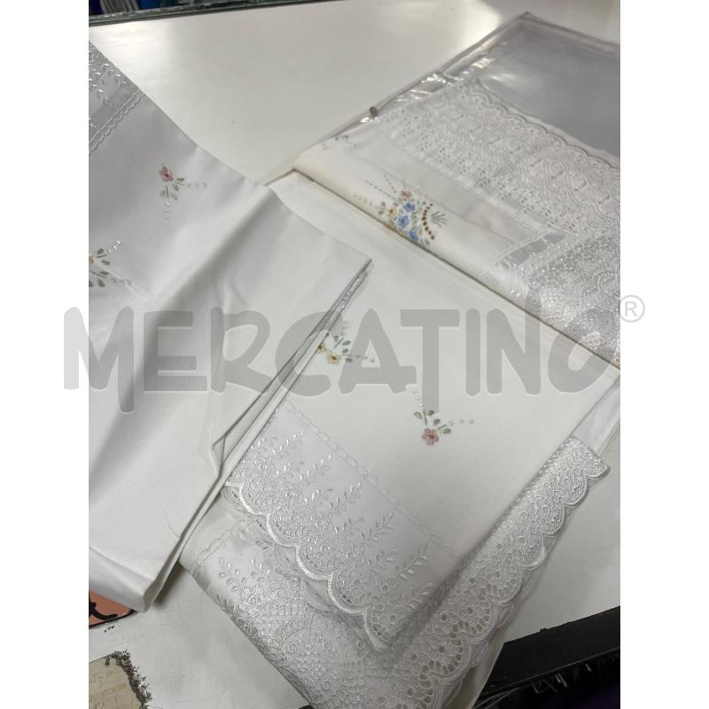 LENZUOLO MATRIMONIALE COMPLETO BIANCO PIZZO FIORELLINI | Mercatino dell'Usato Ciampino 2