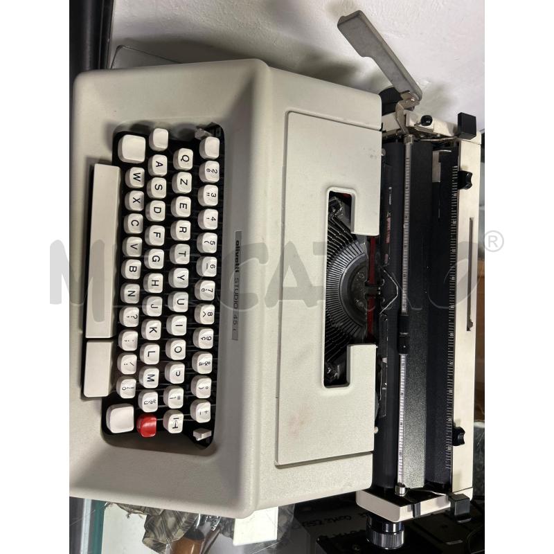 MACCHINA DA SCRIVERE OLIVETTI STUDIO 45I | Mercatino dell'Usato Ciampino 1