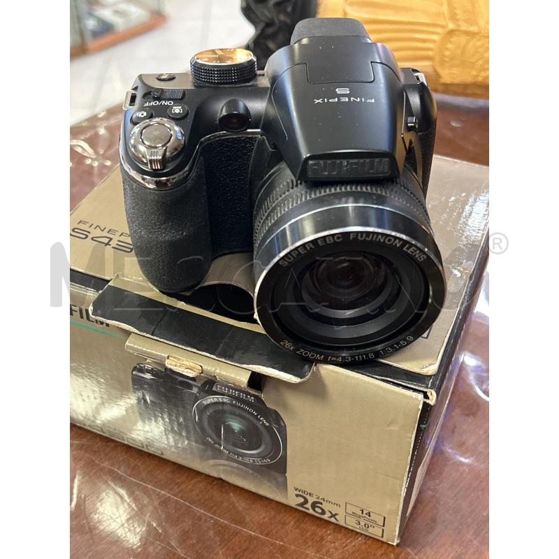 MACCHINA FOTOGRAFICA FUJIFILM FINEPIX S4300 | Mercatino dell'Usato Ciampino 1