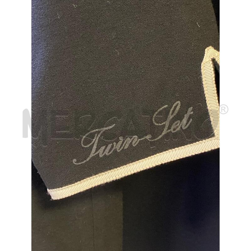 MAGLIA DONNA TWINSET NERA RIF BIANCHI FIORE COLLO BAINCO | Mercatino dell'Usato Ciampino 3