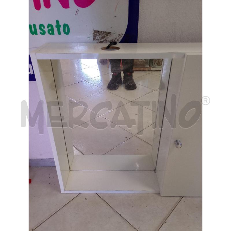 MOBILETTO BAGNO BIANCO CON SPECCHIO | Mercatino dell'Usato Ciampino 2