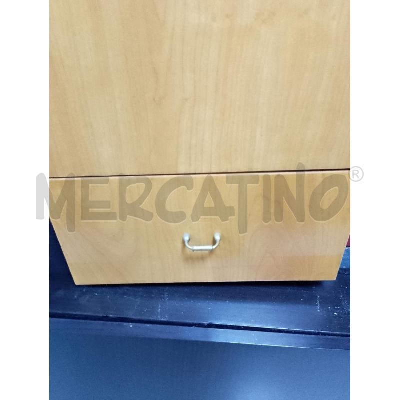 MOBILETTO IN LEGNO PORTABIANCHERIA | Mercatino dell'Usato Ciampino 2