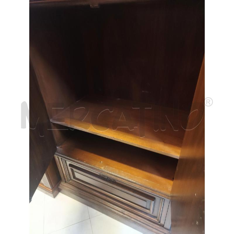 MOBILE IN LEGNO 2 ANTE CON CASSETTO | Mercatino dell'Usato Ciampino 3