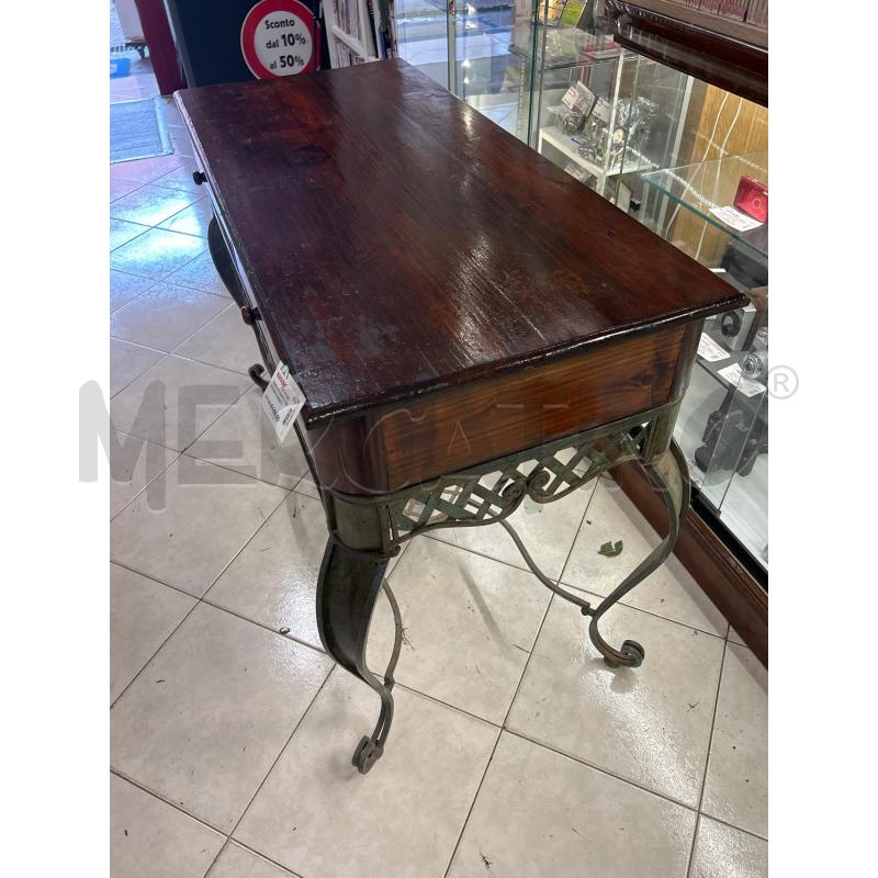 MOBILE IN LEGNO E FERRO CON 2 CASSETTI | Mercatino dell'Usato Ciampino 1