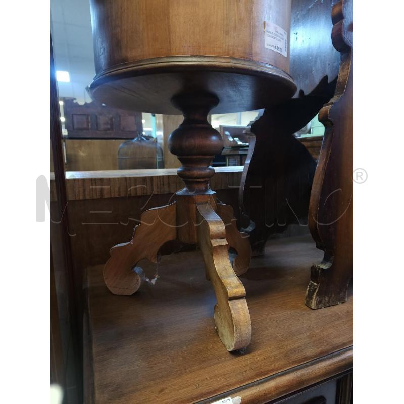 MOBILE TONDO IN LEGNO CON SPORTELO PORTABOTTIGLIE | Mercatino dell'Usato Ciampino 2