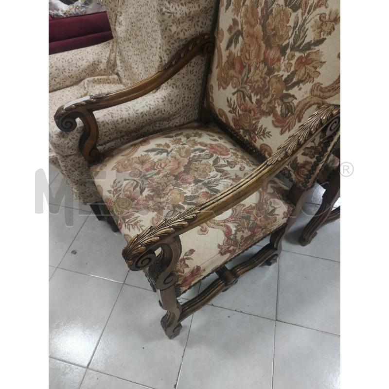 POLTRONA IN LEGNO DORATA CON TESSUTO FIORI | Mercatino dell'Usato Ciampino 3