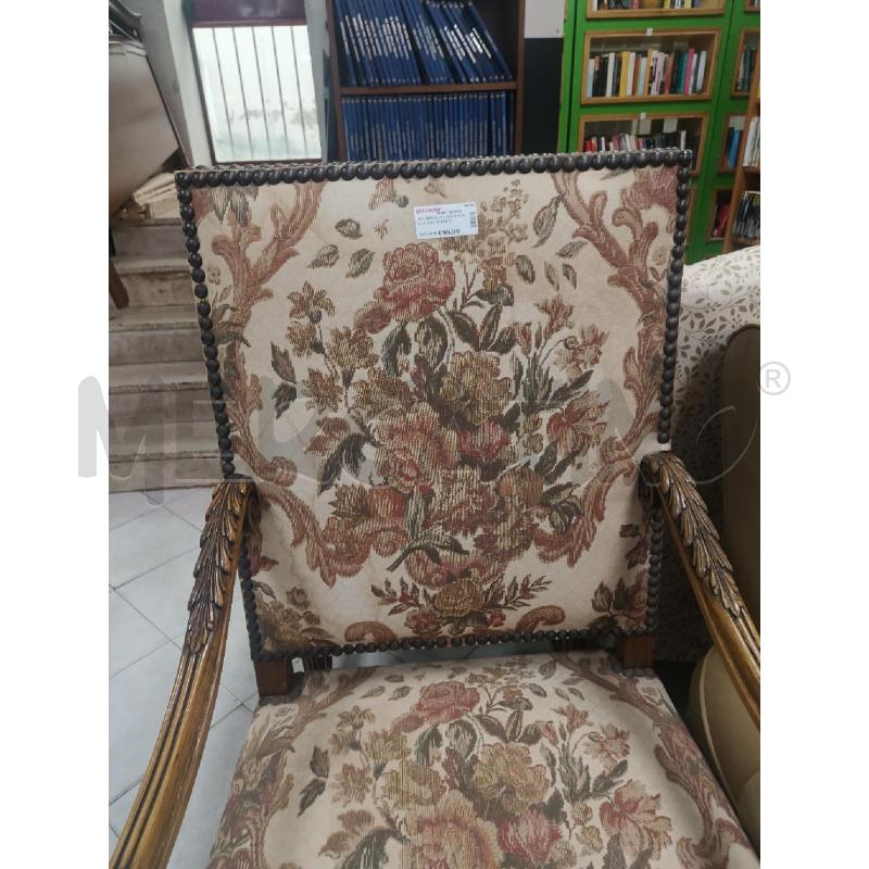 POLTRONA IN LEGNO DORATA CON TESSUTO FIORI | Mercatino dell'Usato Ciampino 4