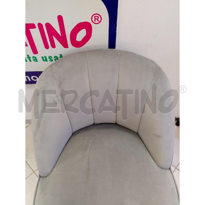 POLTRONCINA CON CONTENITORE IN VELLUTO GRIGIA GAMBE DORATE | Mercatino dell'Usato Ciampino 3