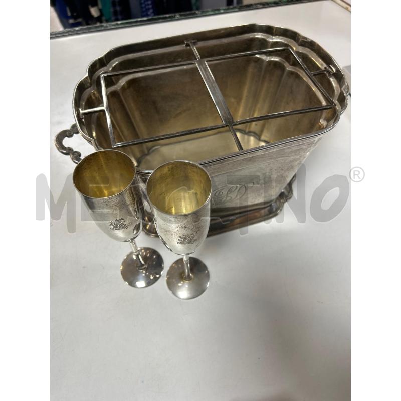 PORTA BOTTIGLIA ROYAL SHEFFIELD CON 2 FLUTE | Mercatino dell'Usato Ciampino 2