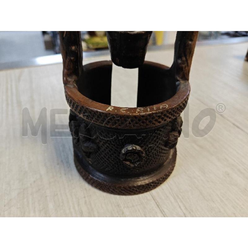 POZZO CON POSACENERE | Mercatino dell'Usato Ciampino 3