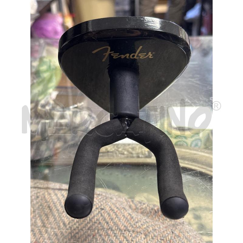 REGGI CHITARRA CLASSICA FENDER | Mercatino dell'Usato Ciampino 2